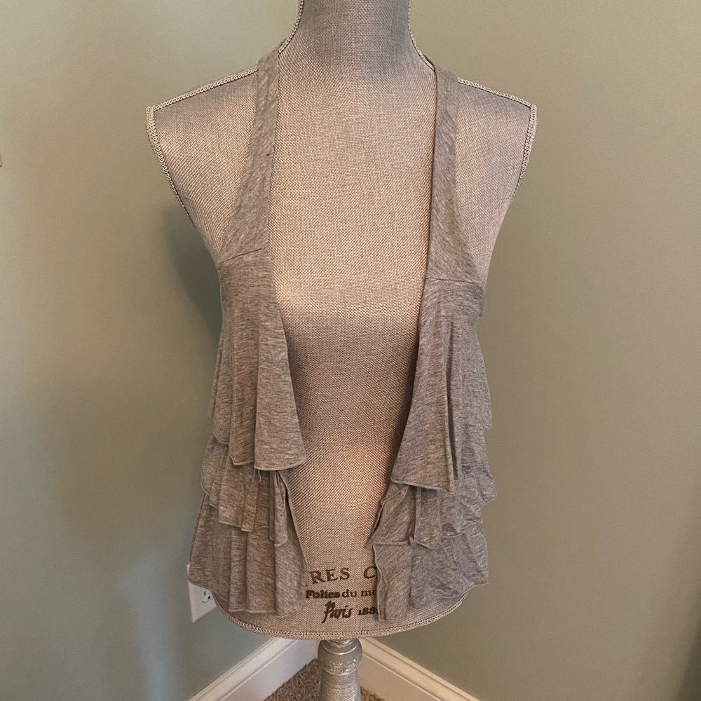 Heather gray knit open vest